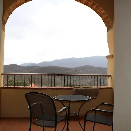 Lo Boix: And Le Canigou * Saint-Laurent-de-Cerdans