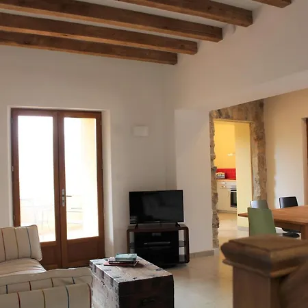 Lo Boix: And Le Canigou
