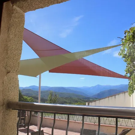 Lo Boix: And Le Canigou Saint-Laurent-de-Cerdans