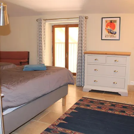 Lo Boix: And Le Canigou *